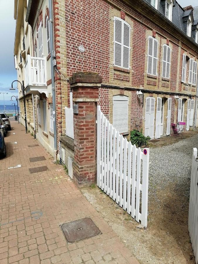 Le Cottage De Gabriel Front De Mer Villers-sur-Mer Eksteriør bilde